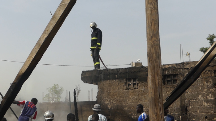 Kaolack / Incendie chez l'Imam Alioune Badara Ndao : Plus de peur que de mal (Images)