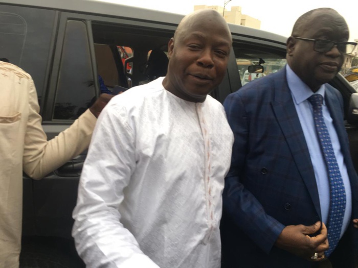 Affaire de faux billets : Seydina Fall Boughazelli  et Cie déférés au parquet