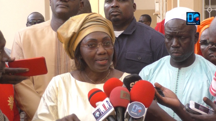 DIOURBEL / Madame Aminata Tall sur l'objectif " un million d'emplois " poursuivi par le Président Sall DIOURBEL / Madame Aminata Tall sur l'objectif " un million d'emplois " poursuivi par le Président Sall