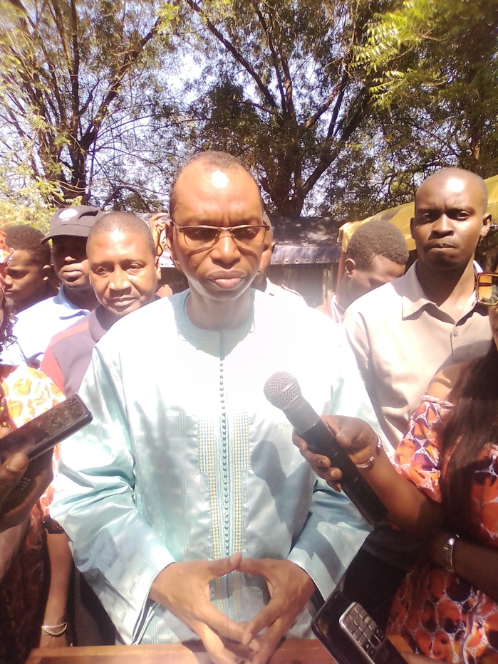 FÊTE DE L’EXCELLENCE DE L’IEF DE KOLDA : « L’école est un des rares outils servant d’ascenseur social qui permet au villageois que je suis d’avoir visité… » (Moussa Baldé, parrain) FÊTE DE L’EXCELLENCE DE L’IEF DE KOLDA : « L’école est un des rares outils servant d’ascenseur social qui permet au villageois que je suis d’avoir visité… » (Moussa Baldé, parrain)