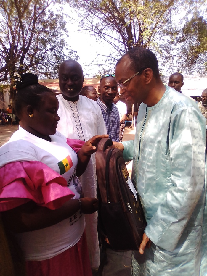 FÊTE DE L’EXCELLENCE DE L’IEF DE KOLDA : « L’école est un des rares outils servant d’ascenseur social qui permet au villageois que je suis d’avoir visité… » (Moussa Baldé, parrain) FÊTE DE L’EXCELLENCE DE L’IEF DE KOLDA : « L’école est un des rares outils servant d’ascenseur social qui permet au villageois que je suis d’avoir visité… » (Moussa Baldé, parrain)