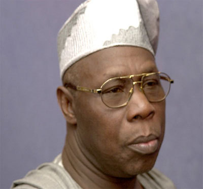 Olusegun Obasanjo a rencontré les acteurs du processus électoral