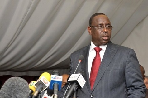 Au Sénégal, Macky Sall rassemble dans la perspective des législatives de juin