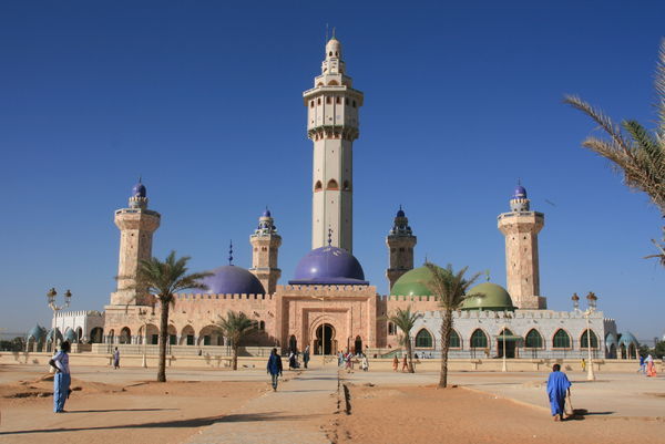 Ruée des  ‘’rats ‘’du palais vers Touba ! Après le ‘’ndigël’’, ‘’le njegël’’ (Fall Papa Malick)