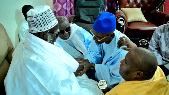 Visite auprès des chefs religieux du Sénégal : Le Cadre Unitaire de l’Islam rebaptisé « Front Islamique » par Serigne Mountakha Mbacké
