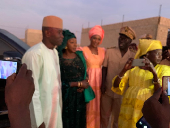 Les victimes de Tivaouane Peulh mettent fin à leur grève de la faim après la visite du ministre de l’intérieur Aly Ngouille Ndiaye.