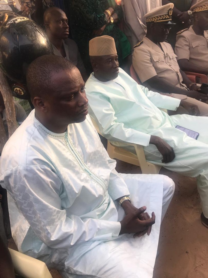 Les victimes de Tivaouane Peulh mettent fin à leur grève de la faim après la visite du ministre de l’intérieur Aly Ngouille Ndiaye. Les victimes de Tivaouane Peulh mettent fin à leur grève de la faim après la visite du ministre de l’intérieur Aly Ngouille Ndiaye.