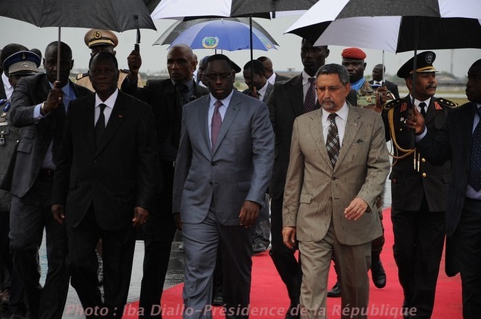 Les images de l'arrivée de Macky Sall à Abidjan (PHOTOS)