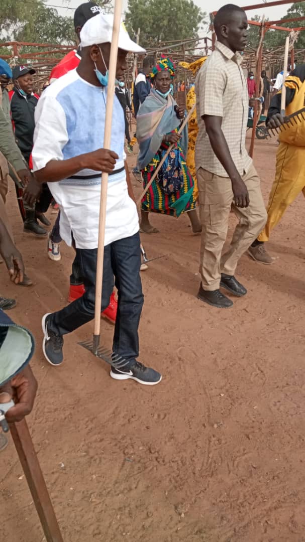 LINGUÈRE : Aly Ngouille Ndiaye préside le lancement de la journée nationale de nettoiement.