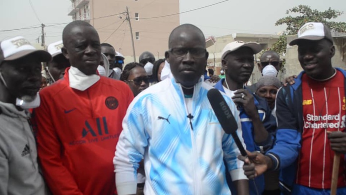 Cleaning Day / Saint-Louis : Alioune Badara Diop mobilise ses troupes et nettoie les zones de Sor Nord, Tendjiguène et Balaocss... Cleaning Day / Saint-Louis : Alioune Badara Diop mobilise ses troupes et nettoie les zones de Sor Nord, Tendjiguène et Balaocss...