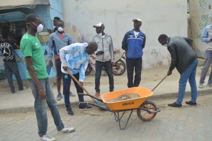 Cleaning Day / Saint-Louis : Alioune Badara Diop mobilise ses troupes et nettoie les zones de Sor Nord, Tendjiguène et Balaocss...