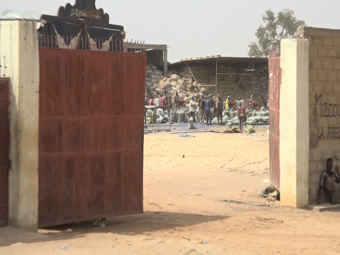 Condamnation des agressions perpétrées à Kaolack contre des opérateurs par le PR : Les agricultures s'en félicitent et demandent aux chinois d'être beaucoup plus prudents. Condamnation des agressions perpétrées à Kaolack contre des opérateurs par le PR : Les agricultures s'en félicitent et demandent aux chinois d'être beaucoup plus prudents.