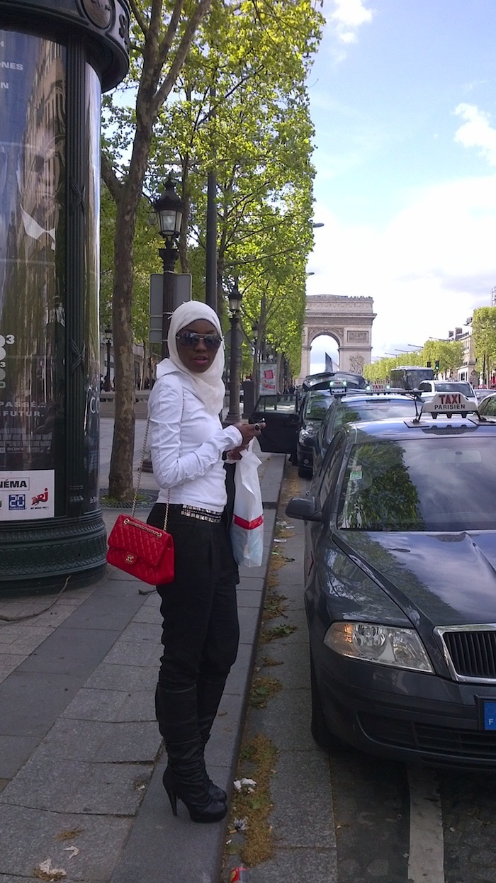 L'un des mannequins les plus en vogue de sa génération, Sira Cissokho, est devenue Ibadou 