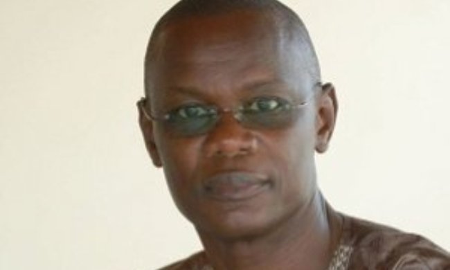Mor Ngom "rembarre" le directeur des Aéroports du Sénégal.