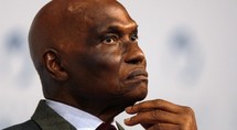 Abdoulaye Wade réagit aux accusations de détournements, demande un audit national et international, et constitue un avocat pour porter plainte