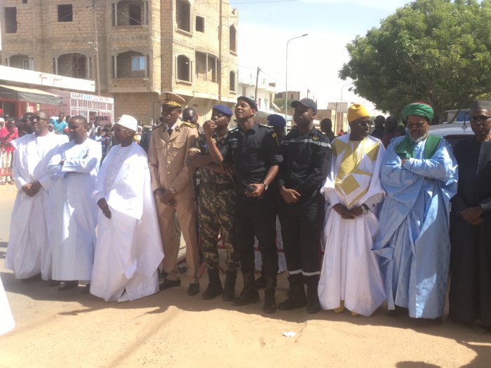 Louga: le PR Macky Sall prend part à la Ziarra annuelle de Thierno Mountaga Daha Cheikhou Oumar Foutiyou Tall.