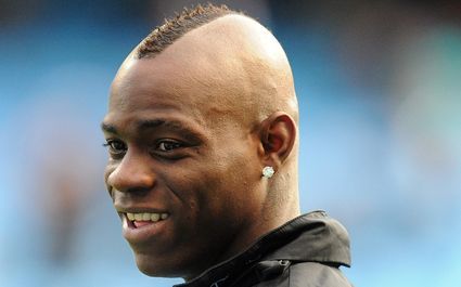 Manchester City : Mario Balotelli avec 4 escort girls, avant le match de Newcastle