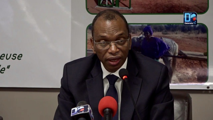 Décrets de nomination au grade de Professeur Titulaire des Universités : Le RUR félicite le Chef de l’Etat et encourage le ministre de l’Enseignement Supérieur. Décrets de nomination au grade de Professeur Titulaire des Universités : Le RUR félicite le Chef de l’Etat et encourage le ministre de l’Enseignement Supérieur.