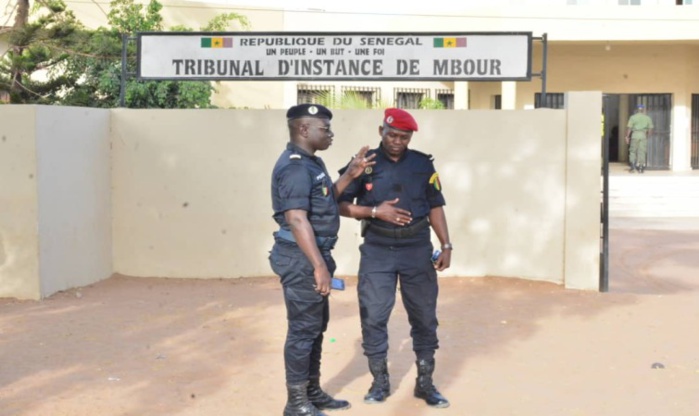 Mbour : Les 14 pêcheurs arrêtés, finalement libérés... Mbour : Les 14 pêcheurs arrêtés, finalement libérés...