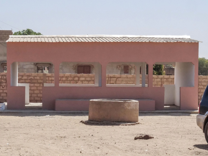 Notto-Diobass : Le ministre-maire Alioune Sarr offre un marché aux femmes du village de Dioungane. Notto-Diobass : Le ministre-maire Alioune Sarr offre un marché aux femmes du village de Dioungane.