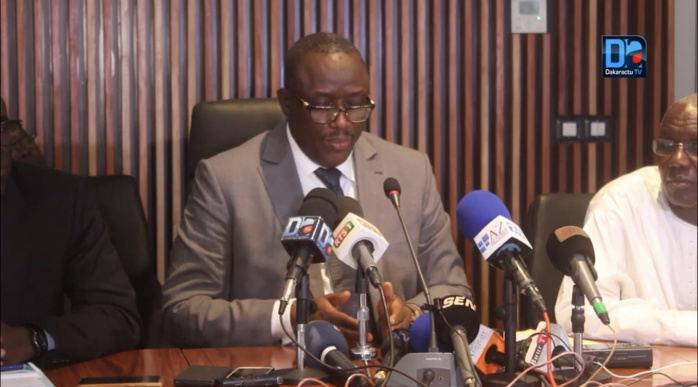 Instabilité aux universités de Bambey et Ziguinchor : Les promesses du MESRI aux autorités desdites institutions Instabilité aux universités de Bambey et Ziguinchor : Les promesses du MESRI aux autorités desdites institutions