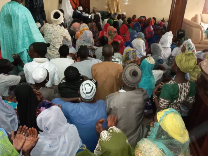 Ziarra Boghal 2020 : Le domicile du Khalife Thierno Abdourahmane Barry pris d'assaut pas les fidèles disciples.