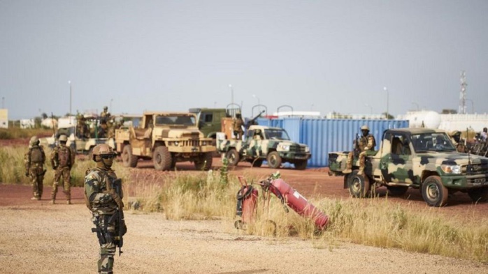 Mali : Dix-huit gendarmes tués dans une attaque à Sokolo, dans le centre.