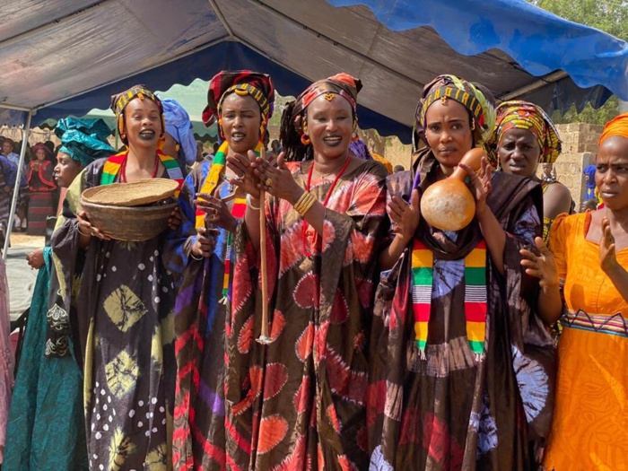 (Images) Visite du centre de formation pour les jeunes filles de Sinthiou Bambambé, département de Kanel, région de Matam par le ministre Ndeye Saly Diop Dieng (Images) Visite du centre de formation pour les jeunes filles de Sinthiou Bambambé, département de Kanel, région de Matam par le ministre Ndeye Saly Diop Dieng