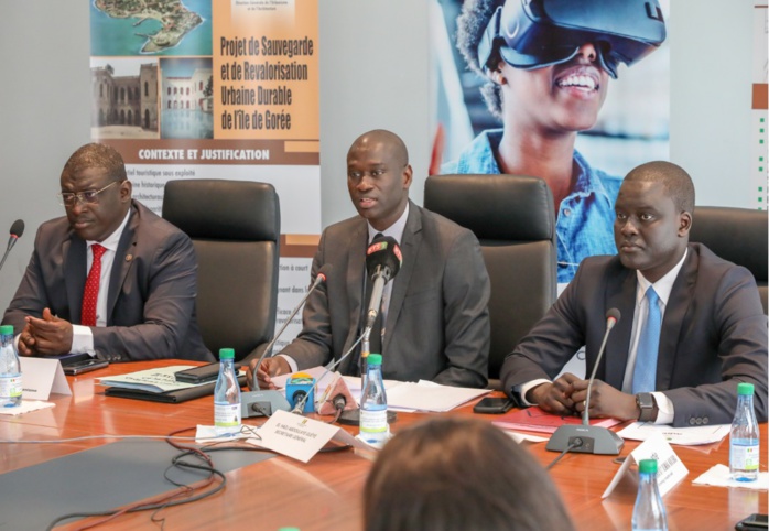 Maison du Citoyen : la DGUA adhère au projet et signe un protocole d’accord avec l’ADIE Maison du Citoyen : la DGUA adhère au projet et signe un protocole d’accord avec l’ADIE