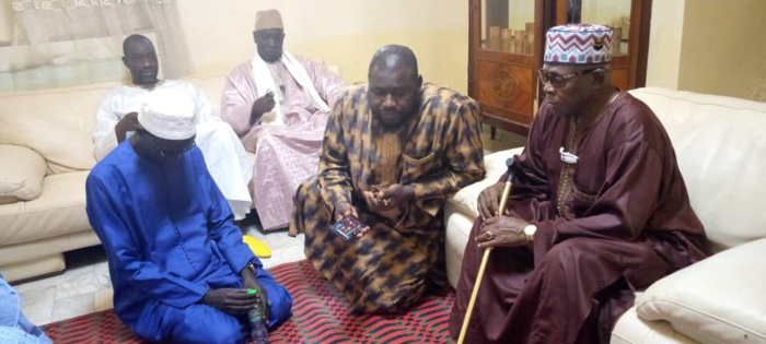 Rappel à Dieu de El hadj Idrissa Guèye/  Présentation de condoléances des Khalifes et autorités gouvernementales à Kaolack (Images).