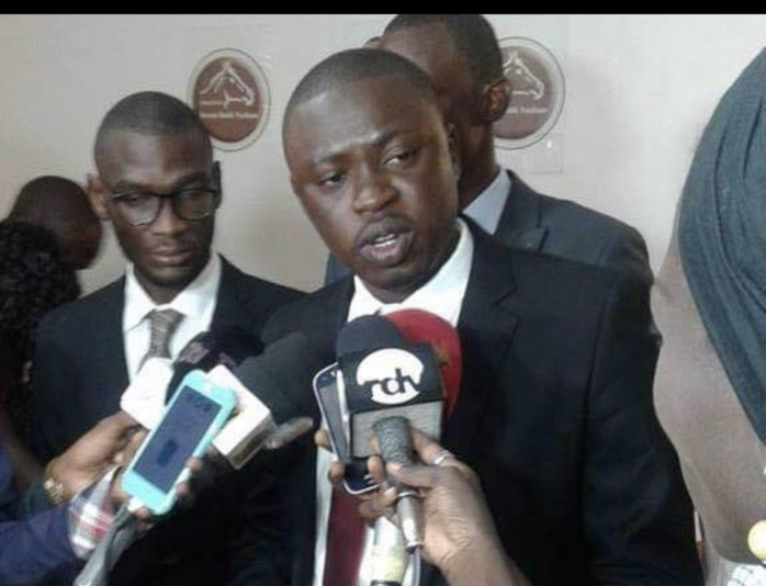 Macky2012 / Suspension de Me Moussa Diop : La coordination des jeunes donne sa position et précise... Macky2012 / Suspension de Me Moussa Diop : La coordination des jeunes donne sa position et précise...