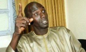 Omar Faye contre la décision du CNRA