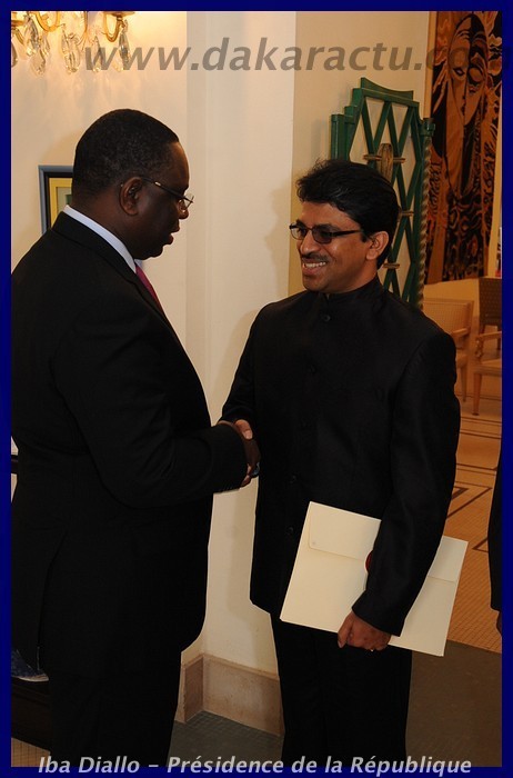 L’Ambassadeur de l’Inde remettant ses lettres de créances au Président Macky Sall