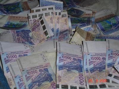 Abdoulaye Wade nie le transfert de 400 milliards vers l’étranger