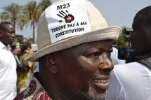 Alioune Tine prend la défense de Wade