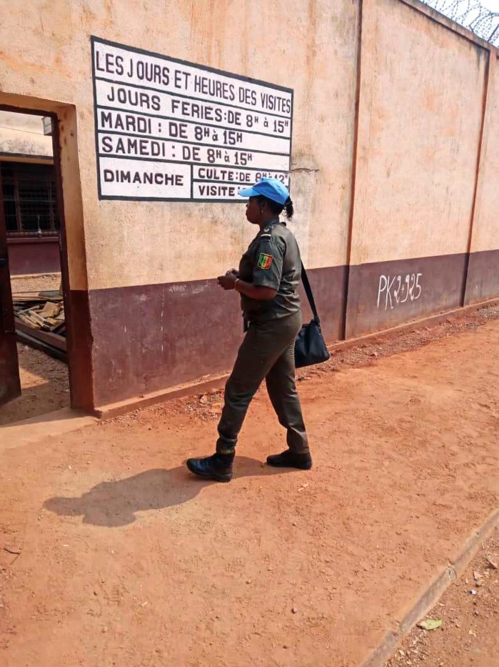 MINUSCA- Aminata Diakhaté, officier correctionnel, une femme engagée au service des prisons à Bangui en Centrafrique. MINUSCA- Aminata Diakhaté, officier correctionnel, une femme engagée au service des prisons à Bangui en Centrafrique.