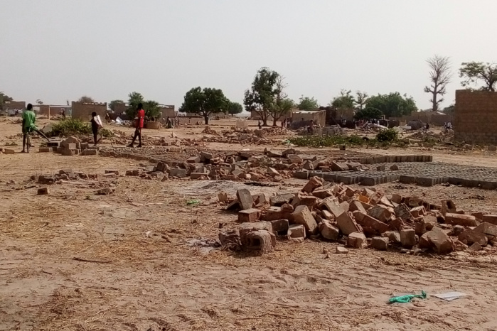 Construction du stade municipal de Kaolack : La Dscos procède à la démolition de 312 emprises. Construction du stade municipal de Kaolack : La Dscos procède à la démolition de 312 emprises.