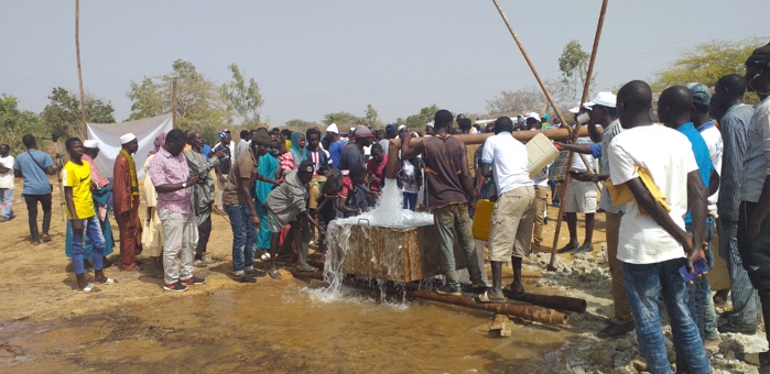 Réception du forage de Keur Mbir NDaw (Notto Gouye Diama) : Gros soulagement pour les populations de 12 villages. Réception du forage de Keur Mbir NDaw (Notto Gouye Diama) : Gros soulagement pour les populations de 12 villages.