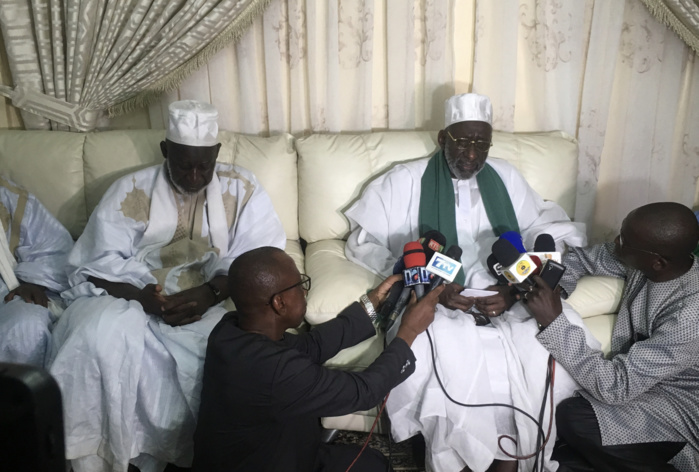 Déclaration du Khalife de la famille Omarienne : Thierno Madani Tall en phase avec le président Macky Sall. Déclaration du Khalife de la famille Omarienne : Thierno Madani Tall en phase avec le président Macky Sall.