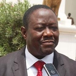 Mbaye Ndiaye demande à Wade de laisser Macky Sall travailler
