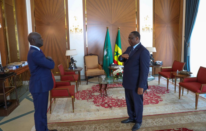 Macky Gakou : « J’ai dit au président de la République notre détermination à l’accompagner dans le combat contre le coronavirus. Mon parti va voter la loi à l’assemblée nationale » Macky Gakou : « J’ai dit au président de la République notre détermination à l’accompagner dans le combat contre le coronavirus. Mon parti va voter la loi à l’assemblée nationale »