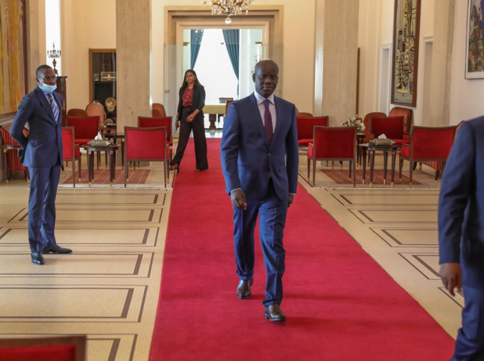 Macky Gakou : « J’ai dit au président de la République notre détermination à l’accompagner dans le combat contre le coronavirus. Mon parti va voter la loi à l’assemblée nationale » Macky Gakou : « J’ai dit au président de la République notre détermination à l’accompagner dans le combat contre le coronavirus. Mon parti va voter la loi à l’assemblée nationale »