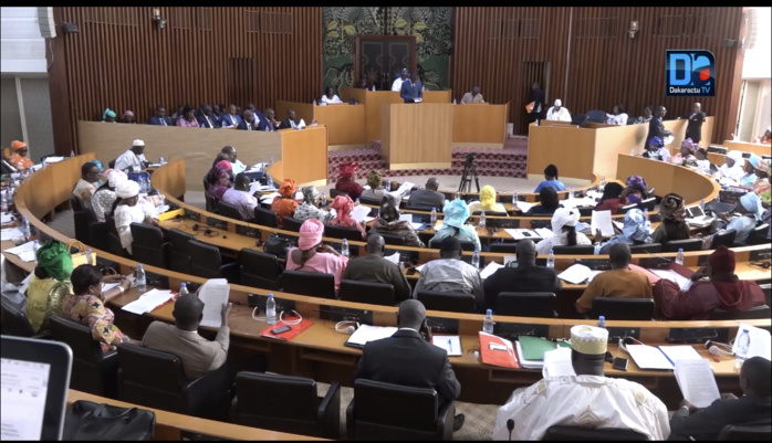 Plénière sur le vote de la loi sur la réhabilitation : L’Assemblée nationale réduit le nombre de participants et insiste sur les mesures d’hygiène.