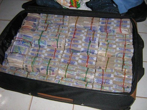 La caution de 90 millions payée, Fatou Mbaye du Cosec a humé l’air de la liberté