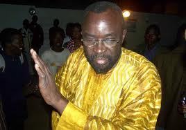 «Toute personnalité détentrice irrégulière d’un passeport diplomatique se verra retirer son titre de voyage» (Moustapha Cissé Lô)