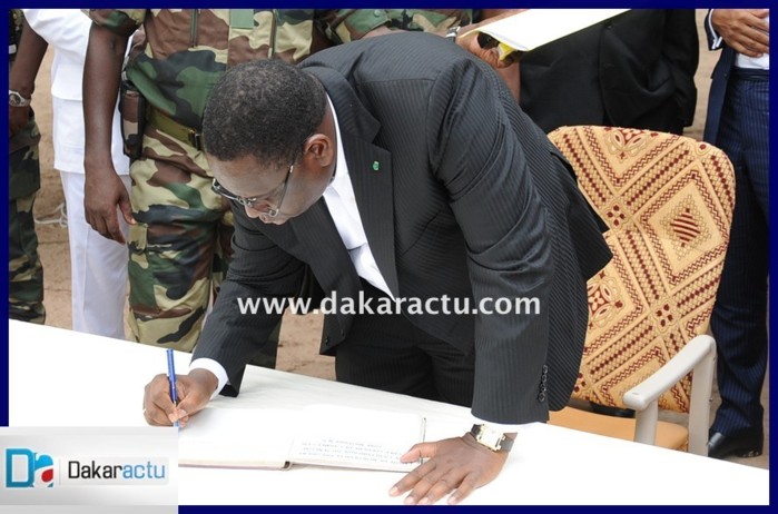 Macky Sall visite les militaires en casamance (PHOTOS)