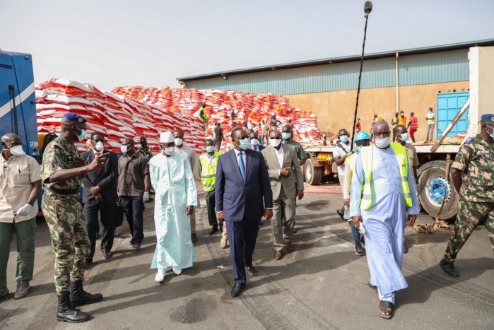 Distribution de l'aide alimentaire :  Le président Macky Sall lance officiellement  l'opération de convoyage du riz à l'intérieur du pays.