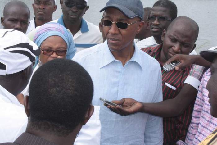 Les images de la visite d'Abdoul Mbaye en banlieue