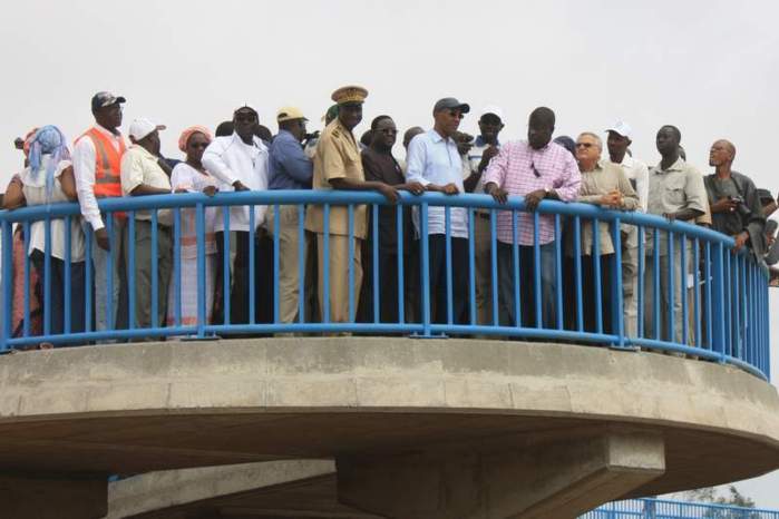 Les images de la visite d'Abdoul Mbaye en banlieue