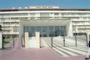 Les députés sortant préparent la rébellion